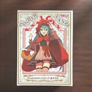 Hatsune Miku Wonderland Figurine Red Riding Hood from Japan